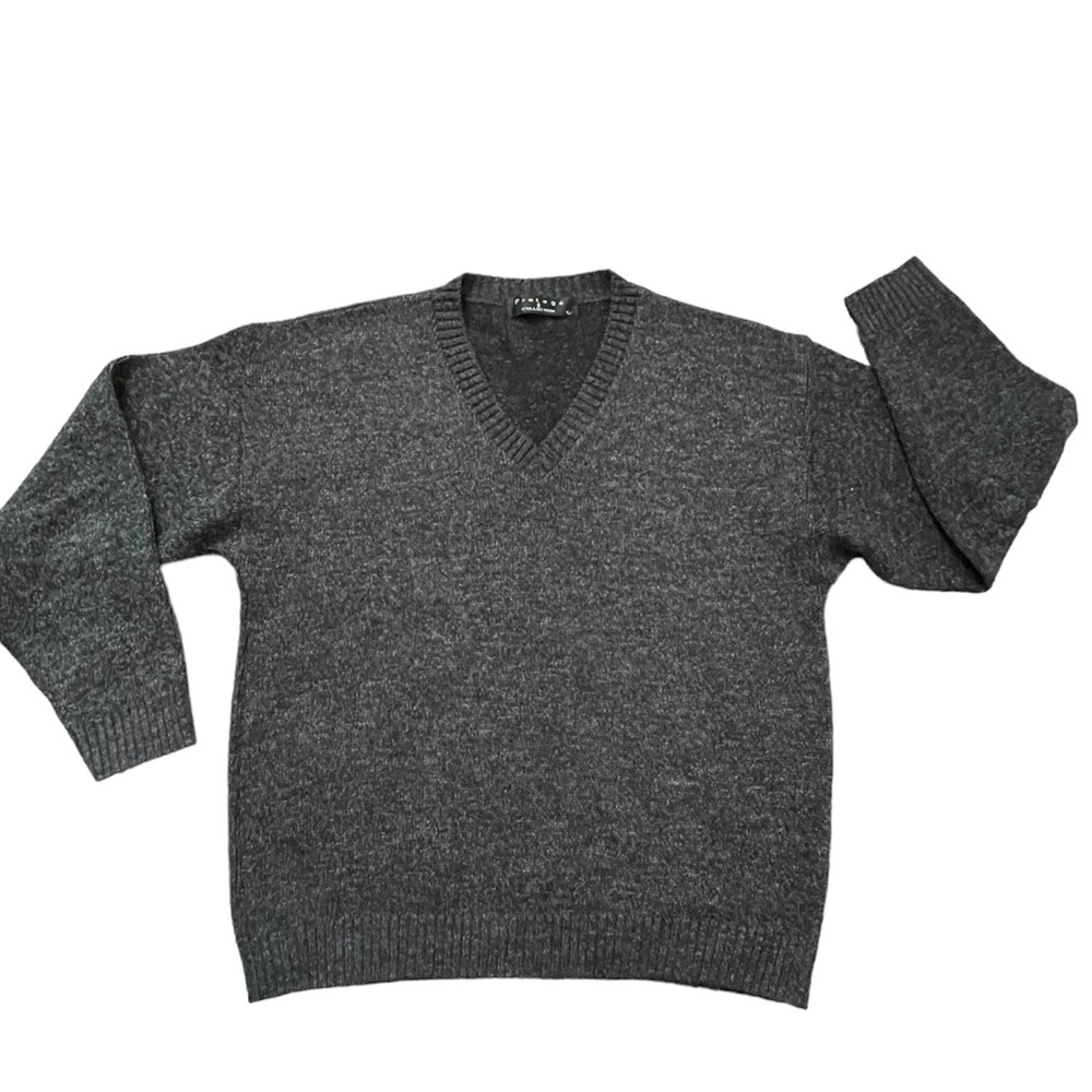 Vintage Protege Collection -  Crew neck
Pullover Sweater Mens Size Large USA.